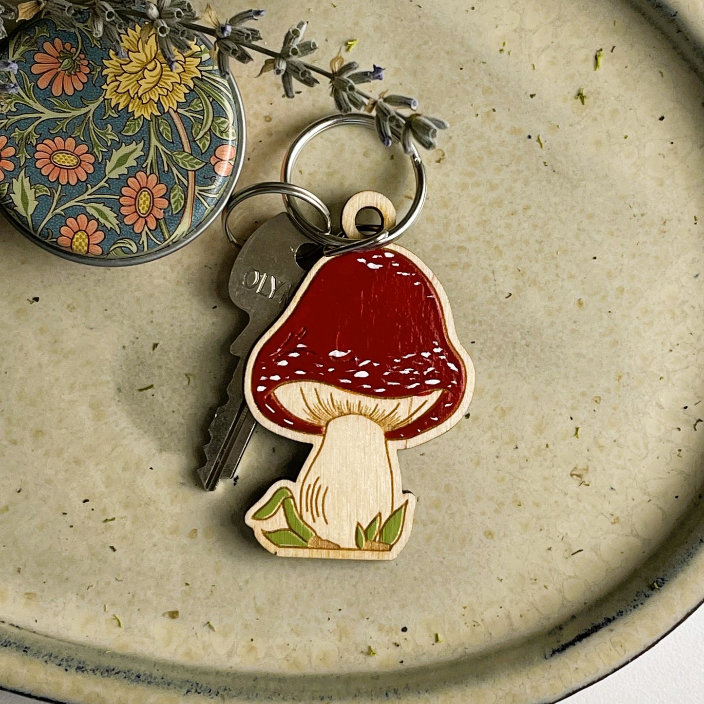 Wooden Keychain - Mushroom In Grass