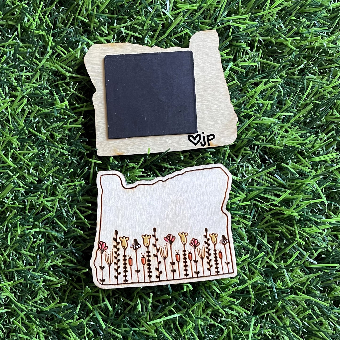 Wooden Magnet- Wildflowers in Oregon