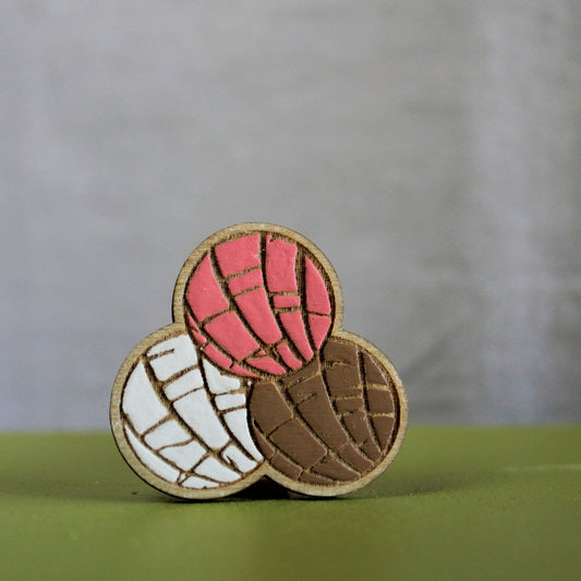 Hand Painted Wooden Pin-Conchas