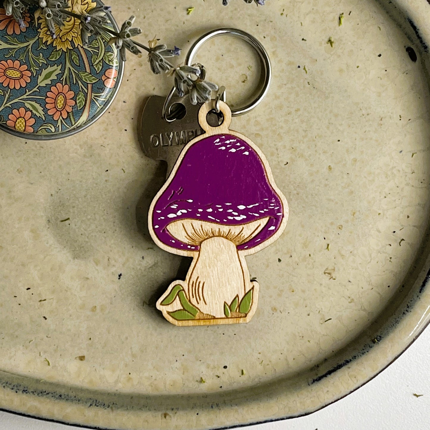 Wooden Keychain - Mushroom In Grass