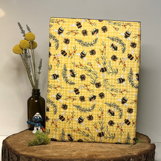 Book Protector- Bee & Pine